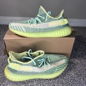 Adidas Yeezy Boost 350 V2